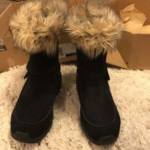 Sorel black suede.winter boots with faux fur cuff